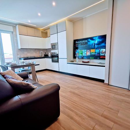 Attico Belvedere Centralissimo Vista Mare Apartment Termoli Bagian luar foto