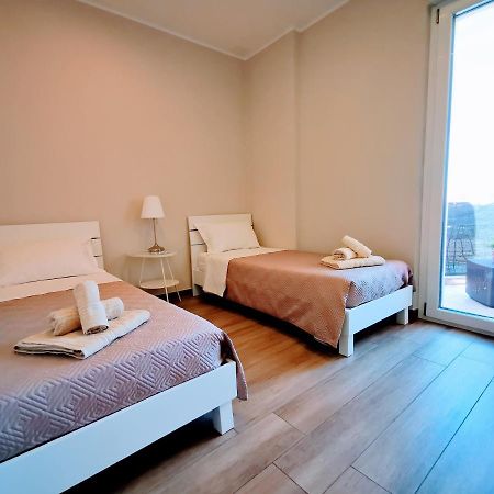 Attico Belvedere Centralissimo Vista Mare Apartment Termoli Bagian luar foto