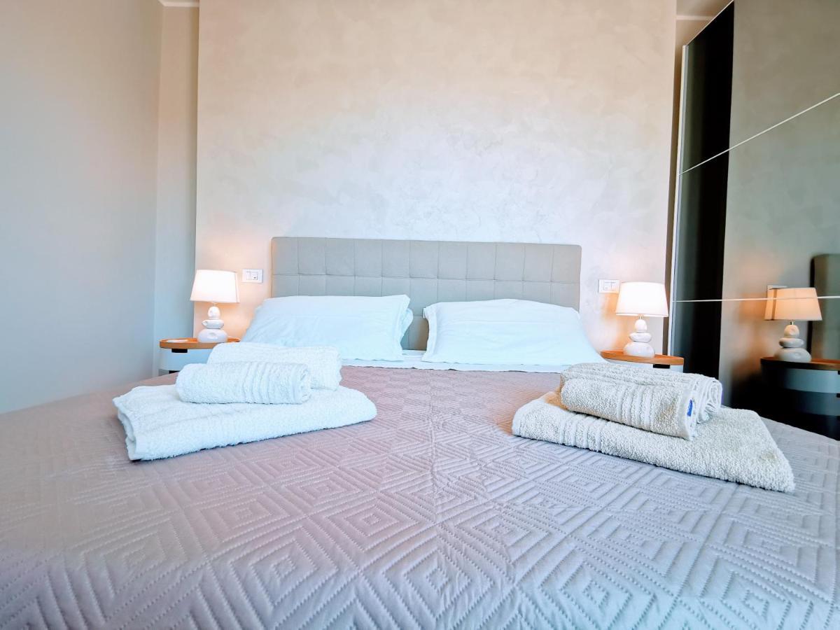 Attico Belvedere Centralissimo Vista Mare Apartment Termoli Bagian luar foto