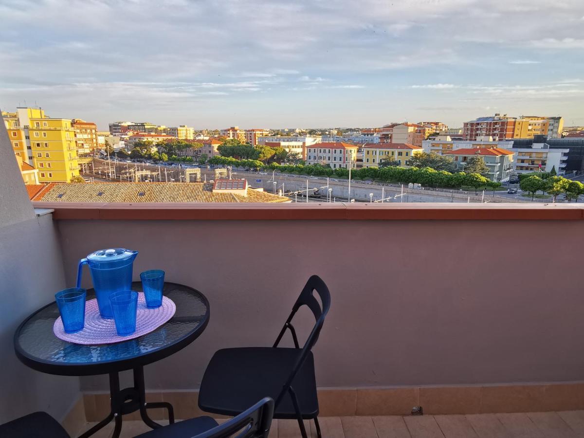 Attico Belvedere Centralissimo Vista Mare Apartment Termoli Bagian luar foto